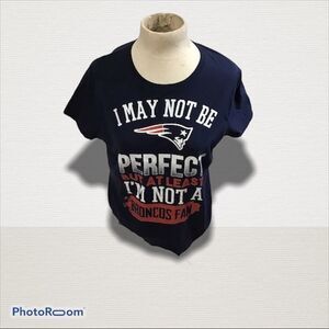 New England Patriots football team women’s T-shirt size large